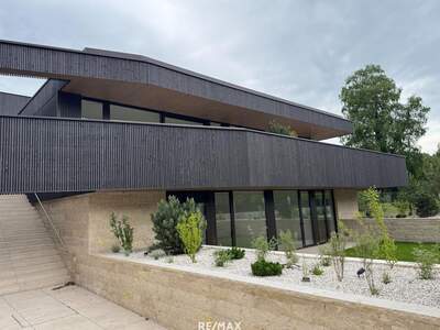 Wohnung mit Balkon kaufen in 4801 Traunkirchen (Bild 3)