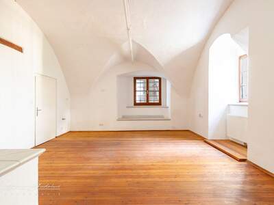 Gewerbeobjekt mieten in 8010 Graz (Bild 1)