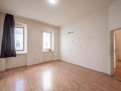 Altbauwohnung kaufen in 1120 Wien