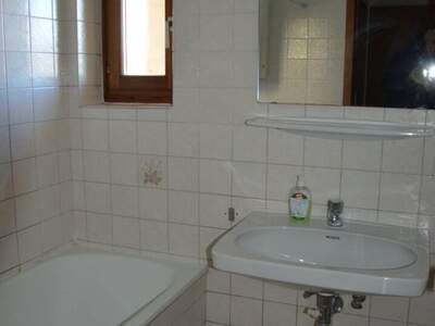 Altbauwohnung mit Balkon mieten in 5400 Hallein (Bild 2)