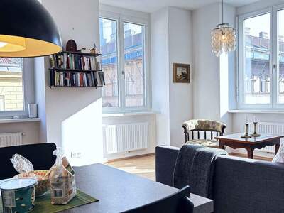 Altbauwohnung kaufen in 1070 Wien (Bild 1)
