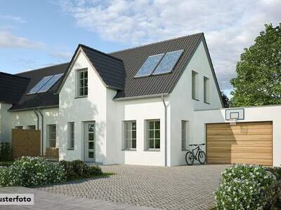 Wohnanlage kaufen in 2125 Neubau (Bild 1)