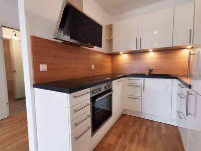 Wohnung mit Balkon mieten in 1100 Wien (Bild 2)