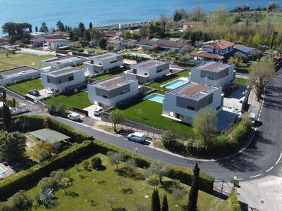 Haus mit Garten kaufen in 25080 Moniga del Garda (Bild 5)