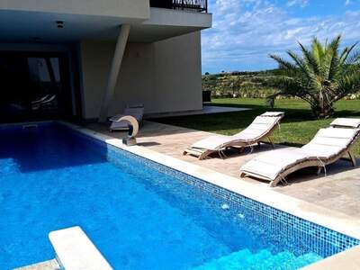 Haus mit Garten kaufen in 52466 Novigrad (Bild 2)