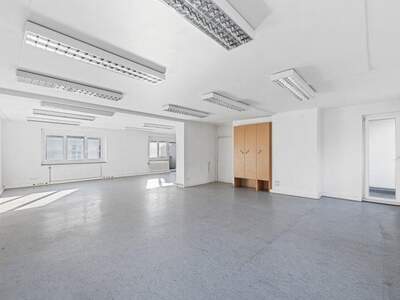 Büro / Praxis mieten in 1130 Wien (Bild 2)