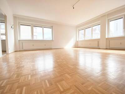Wohnung kaufen in 1080 Wien