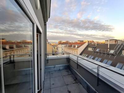 Shared flat provisionsfrei mieten in 1080 Wien