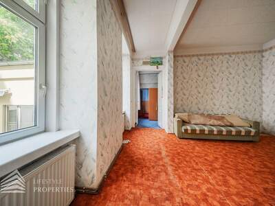 Altbauwohnung kaufen in 1150 Wien (Bild 2)