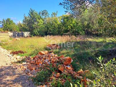 Grundstück kaufen in 51511 Malinska (Bild 2)