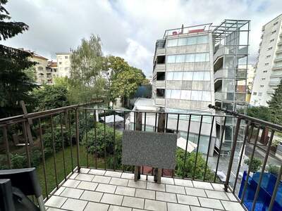 Altbauwohnung mit Balkon mieten in 8010 Graz (Bild 2)
