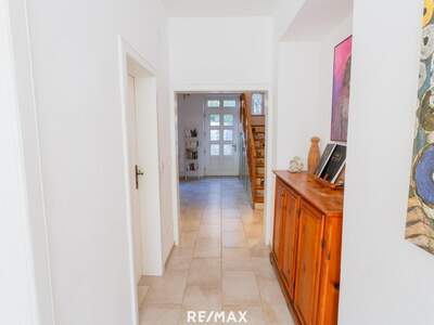 Haus kaufen in 2000 Stockerau (Bild 2)