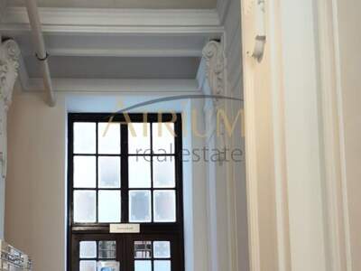 Altbauwohnung kaufen in 1050 Wien (Bild 2)