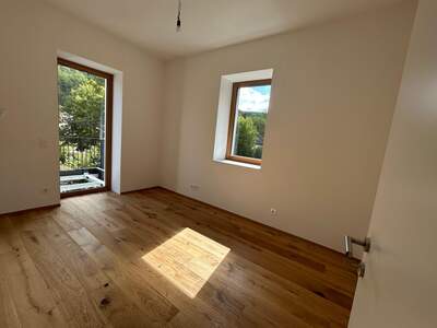 Altbauwohnung mit Balkon mieten in 2564 Weissenbach (Bild 5)