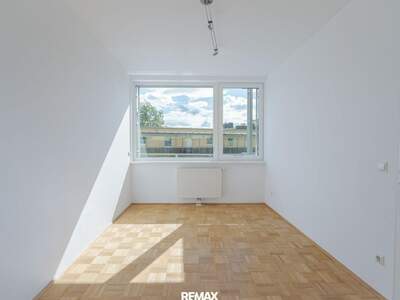 Wohnung mit Balkon kaufen in 4030 Linz (Bild 4)