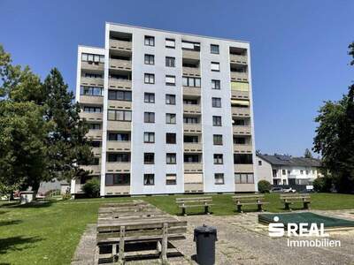 Terrassenwohnung kaufen in 4910 Ried (Bild 2)