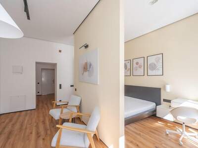 Altbauwohnung kaufen in 1070 Wien (Bild 3)