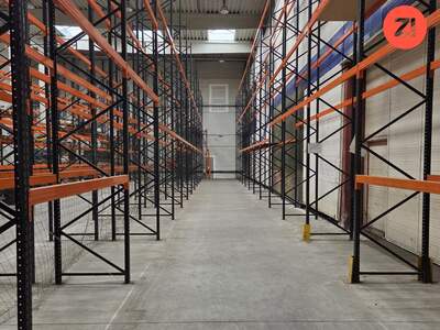 Halle / Lager / Produktion mieten in 4050 Traun
