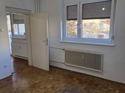 Wohnung mit Balkon kaufen in 8052 Graz (Bild 5)