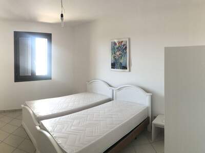 Wohnung mit Balkon kaufen in 73020 Uggiano la Chiesa (Bild 3)