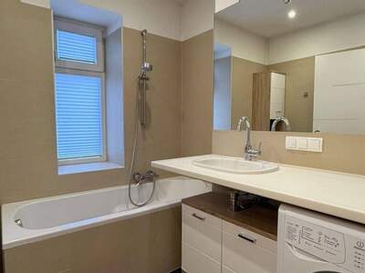 Wohnung kaufen in 1080 Wien