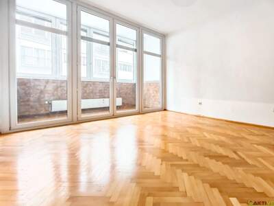 Altbauwohnung kaufen in 8020 Graz (Bild 1)