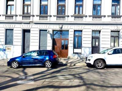 Altbauwohnung kaufen in 1150 Wien (Bild 1)