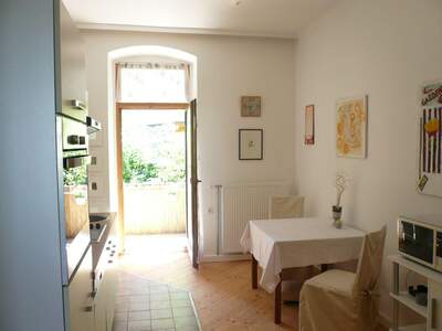 Altbauwohnung mit Balkon mieten in 4040 Linz (Bild 4)