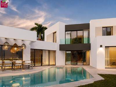 Haus kaufen in 29680 Estepona (Bild 1)