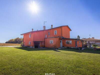 Haus kaufen in 33050 Precenicco (Bild 1)