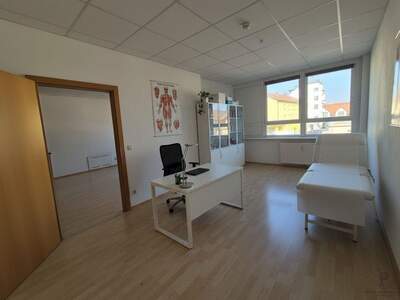 Gewerbeobjekt mieten in 8073 Feldkirchen (Bild 2)