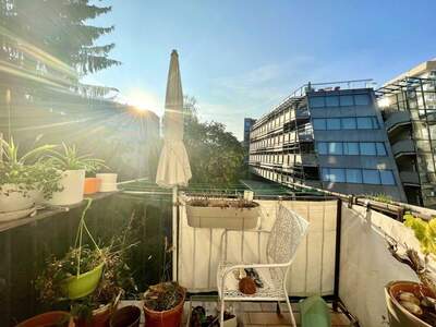 Altbauwohnung mit Balkon mieten in 8010 Graz (Bild 2)