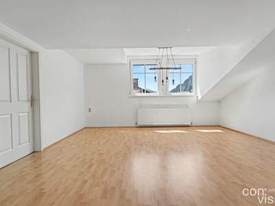 Altbauwohnung mit Balkon kaufen in 6020 Innsbruck (Bild 3)