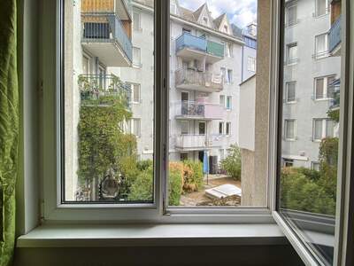 Wohnung mit Balkon kaufen in 1060 Wien (Bild 1)
