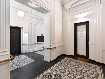 Altbauwohnung kaufen in 1090 Wien (Bild 3)