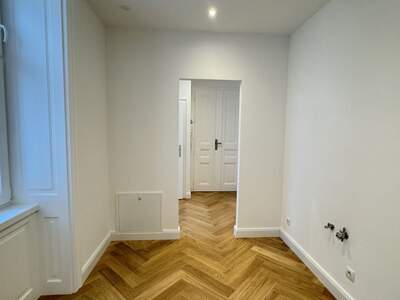 Altbauwohnung mit Balkon kaufen in 1020 Wien (Bild 4)