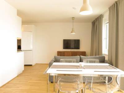 Wohnung mit Balkon mieten in 1100 Wien (Bild 2)