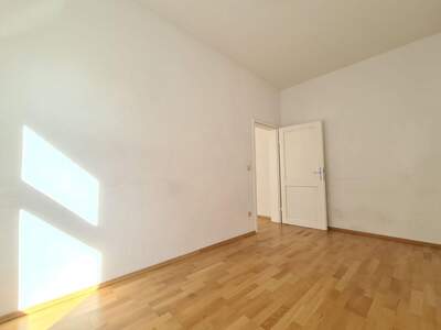 Altbauwohnung kaufen in 1160 Wien (Bild 4)