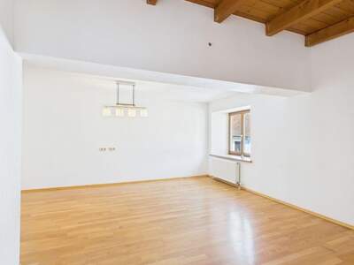 Altbauwohnung mit Balkon kaufen in 6700 Bludenz (Bild 3)