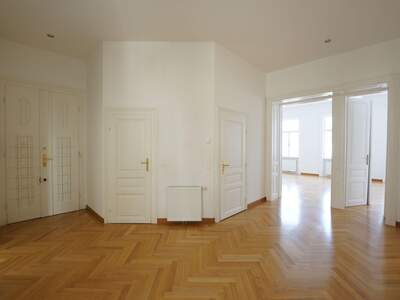 Wohnung mit Balkon mieten in 1040 Wien (Bild 1)
