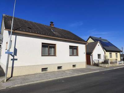 Haus kaufen in 7511 Neuhaus