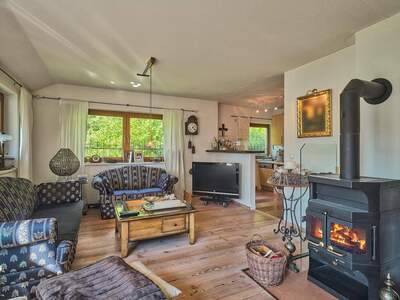 Wohnung kaufen in 6365 Kirchberg