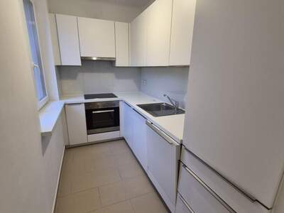 Wohnung mit Balkon mieten in 1130 Wien (Bild 3)