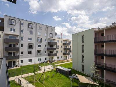 Terrassenwohnung kaufen in 2700 Wr. Neustadt (Bild 2)