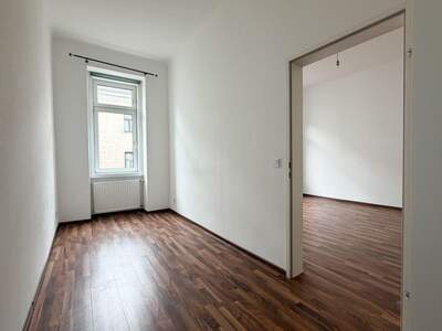 Altbauwohnung kaufen in 1100 Wien (Bild 1)