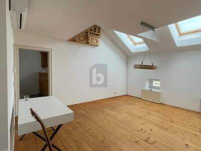 Dachgeschosswohnung mieten in 1170 Wien