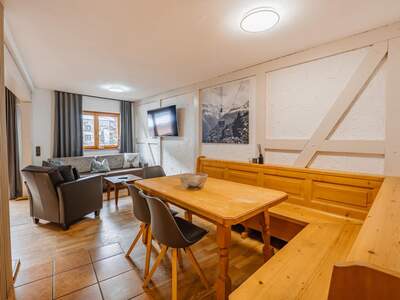 Terrassenwohnung kaufen in 5700 Zell am See (Bild 2)