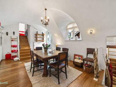 Altbauwohnung kaufen in 1190 Wien (Bild 2)