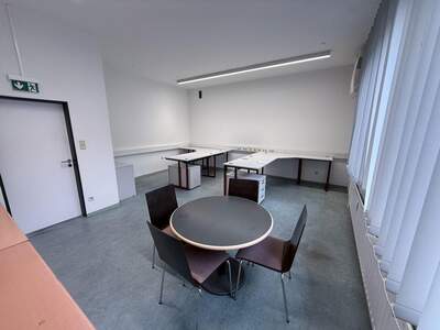 Büro / Praxis mieten in 5101 Bergheim (Bild 2)