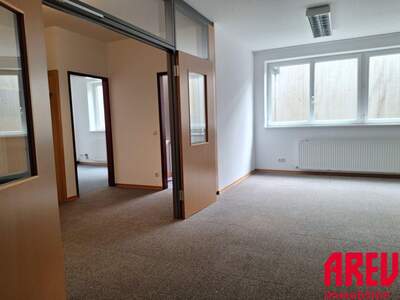 Gewerbeobjekt mieten in 4910 Ried (Bild 1)